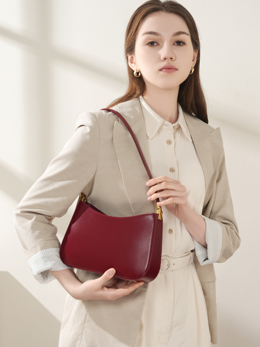 French Baguette Cowhide Underarm Bag — Vintage Commute view 3