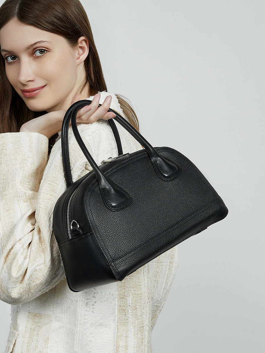 YY-BAG-033 cowhide minimalist bowling bag in black — wholesale bowling bag YANYAN