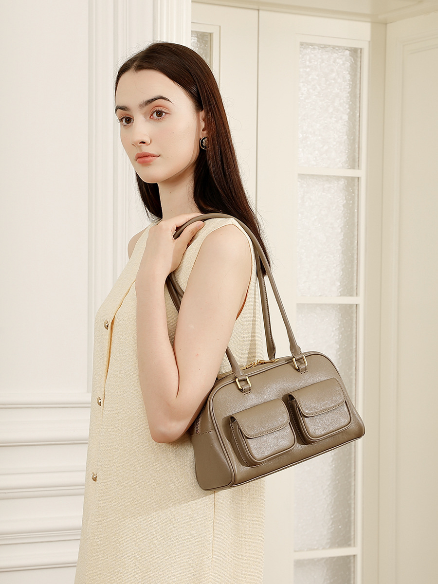 YY-BAG-039 cowhide vintage bowling Boston underarm in walnut — wholesale vintage Boston YANYAN