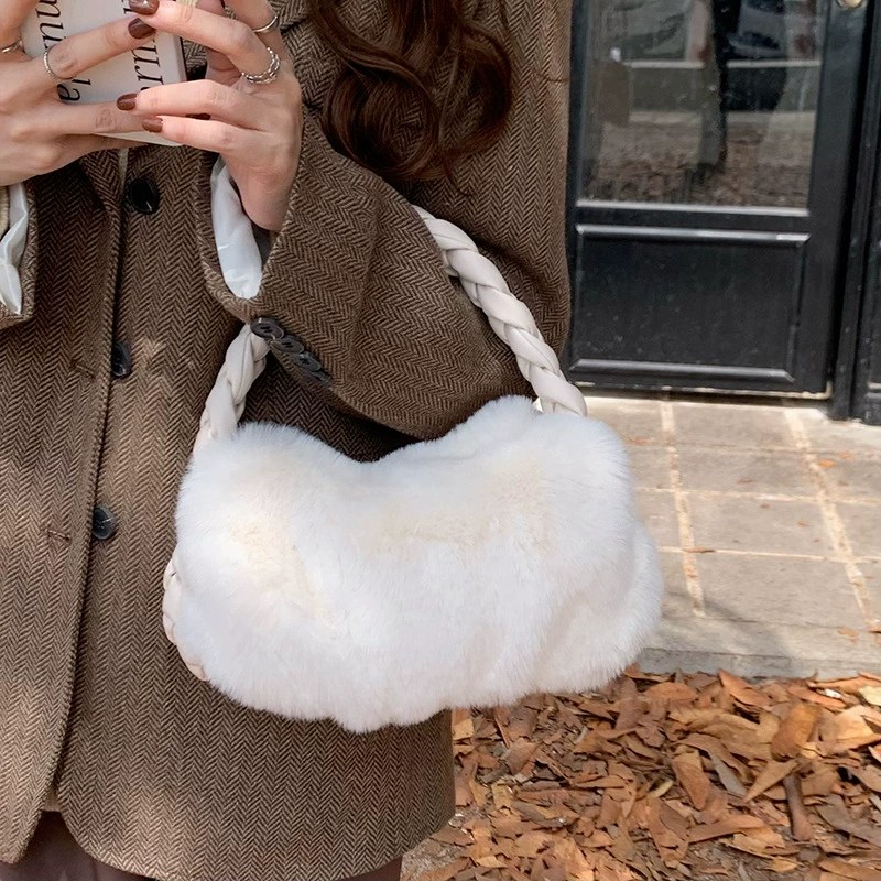 Bolso de Pelo Sintético Afelpado view 2