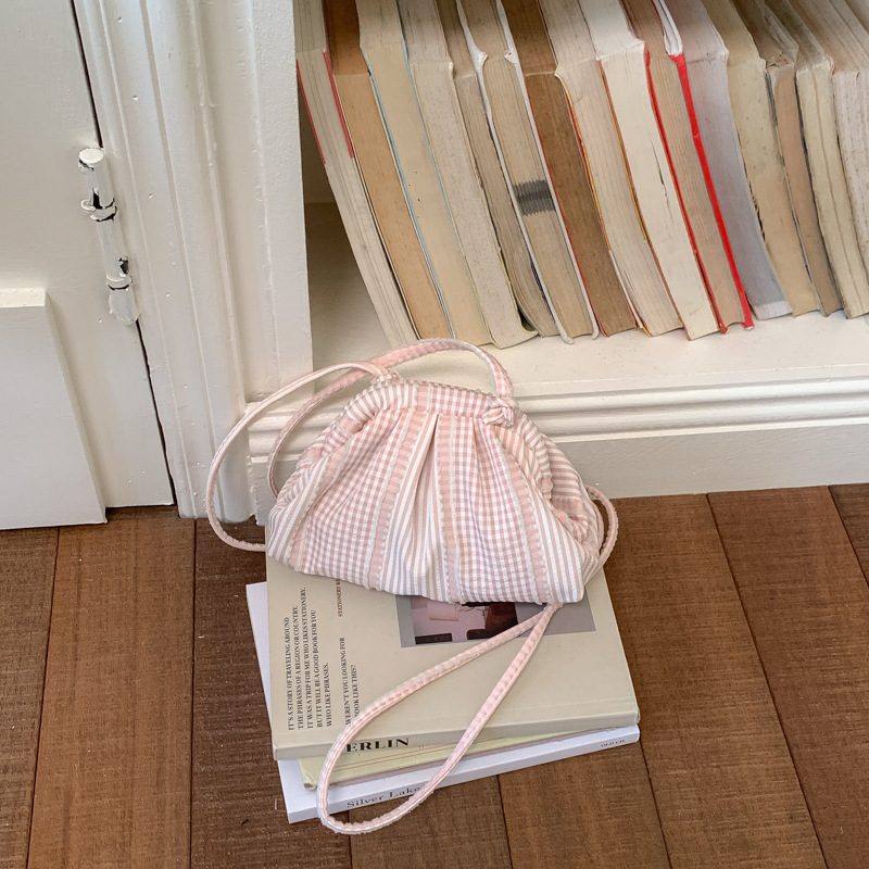 Mini-Umhängrucksack im frischen Stil view 3