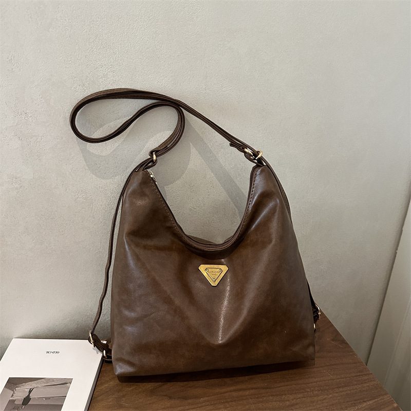 Minimalist Large-Capacity Tote and Backpack view 4