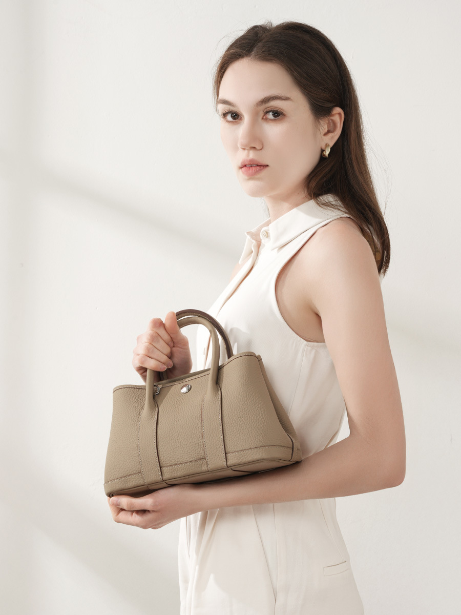 Bolso Cubo Vintage Jardín en Piel de Vaca TC — Retro Europeo view 2