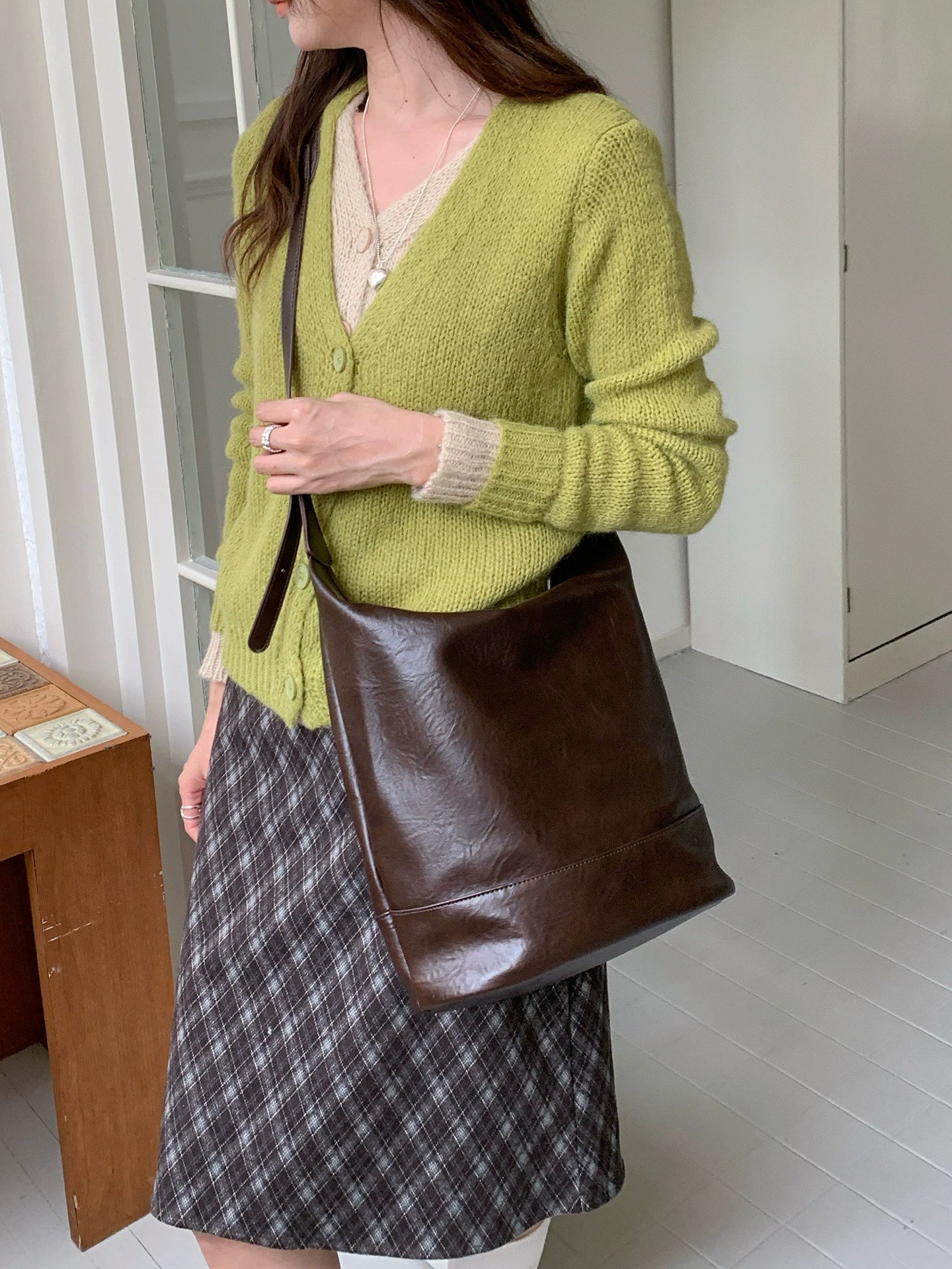 PU Leather Bucket Bag view 3