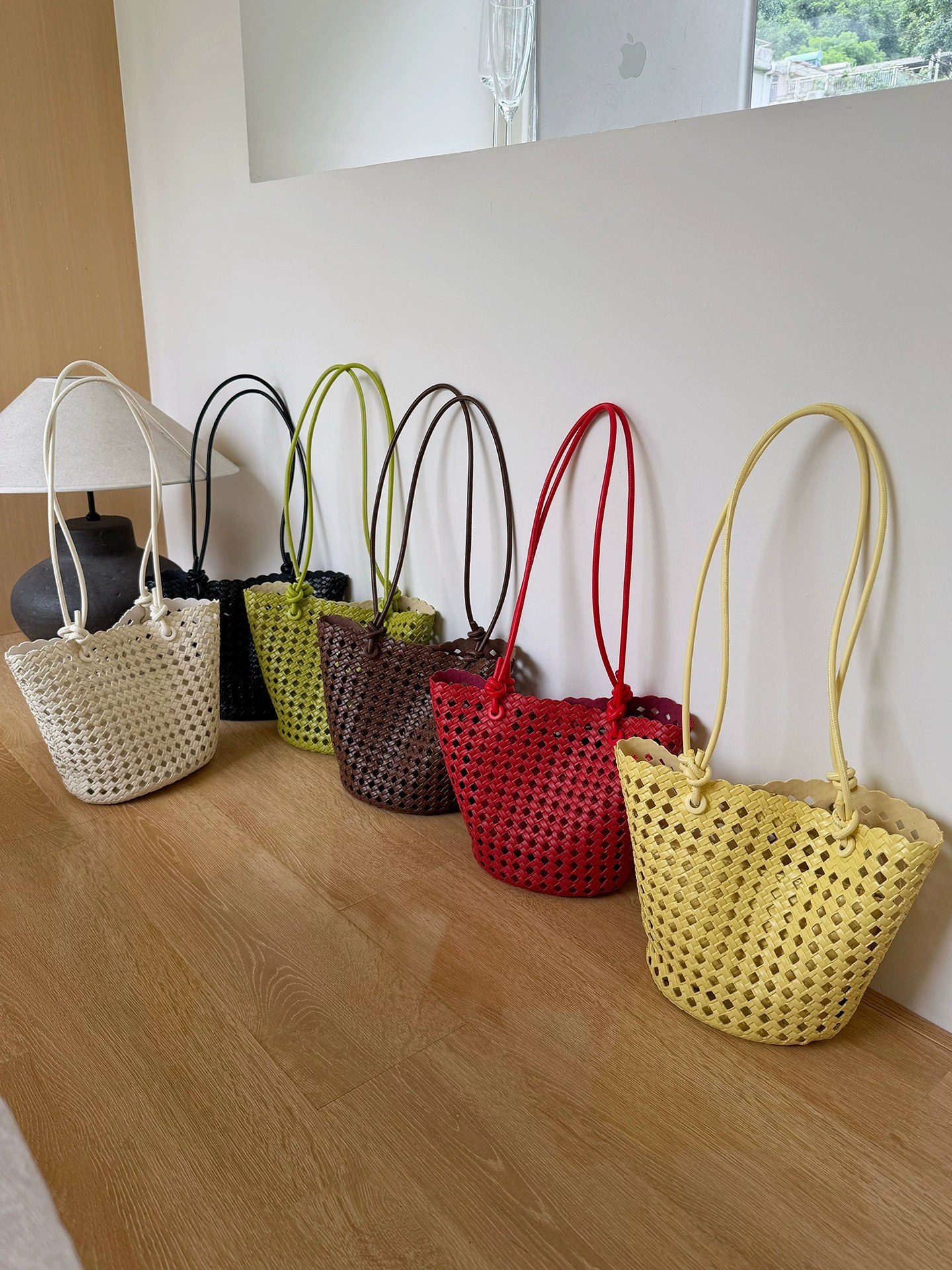 Woven Synthetic Bucket Bag for wholesale OEM — YANYAN Bags Guangzhou handbag factory