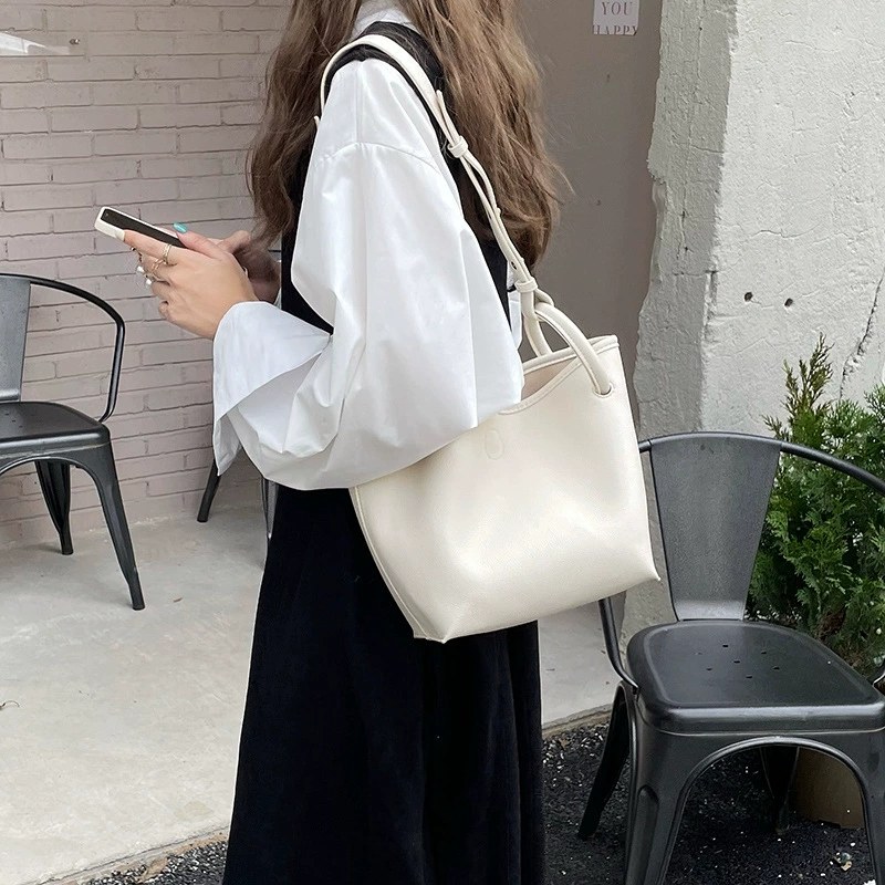 PU Leather Bucket Bag view 4