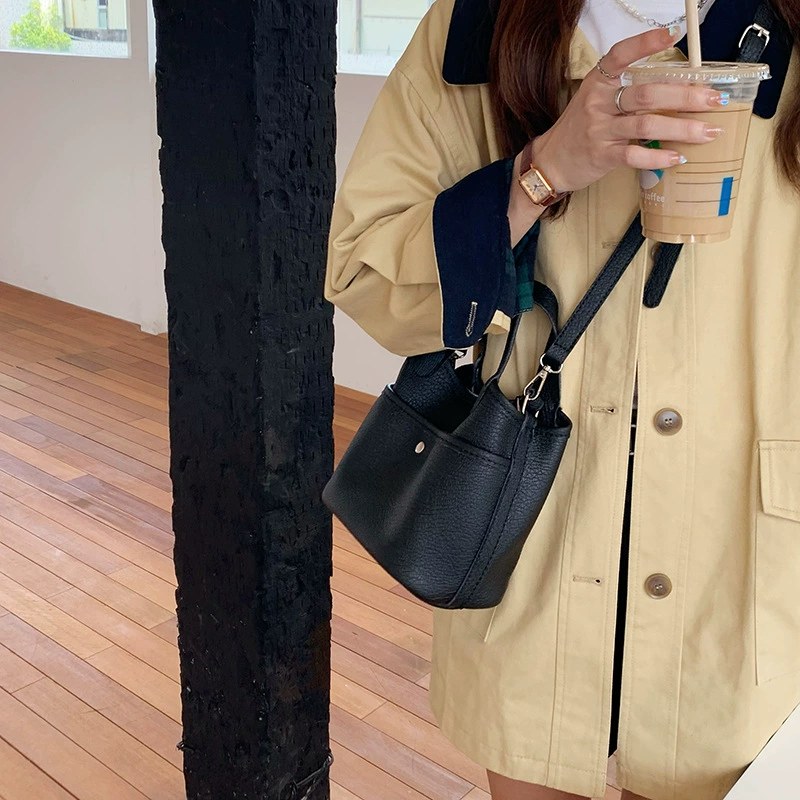 PU Leather Bucket Bag view 3
