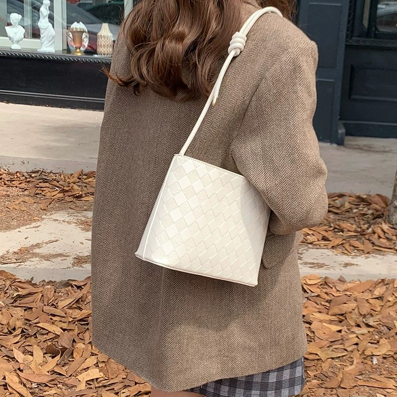 PU Leather Bucket Bag view 3
