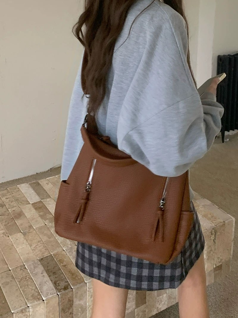Bolso Cubo de Cuero PU view 4