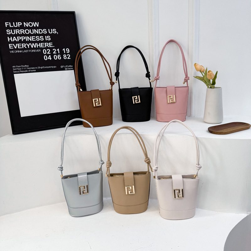 Vintage Minimalist Bucket Crossbody Shoulder Bag