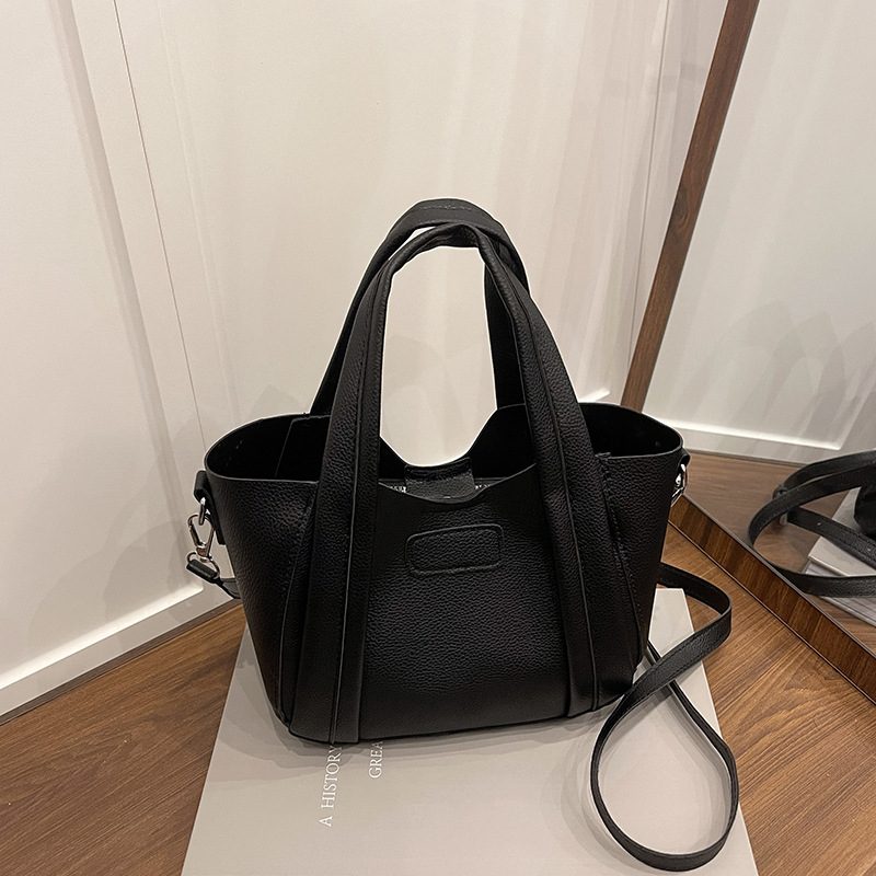 Litchi Grain Two-Piece Bucket Bag view 3