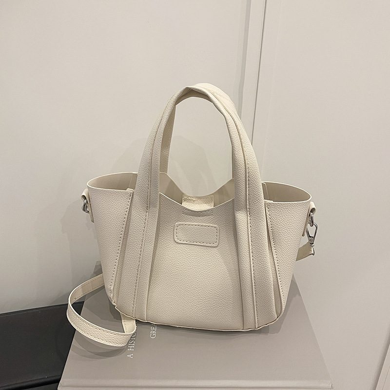Litchi Grain Two-Piece Bucket Bag view 4