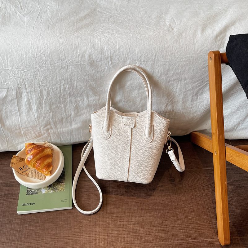 Light Luxury Bucket Crossbody Bag view 2