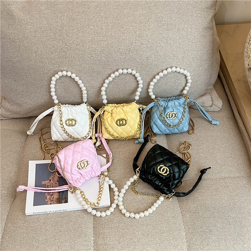 Quilted Diamond Bucket Chain Crossbody Bag