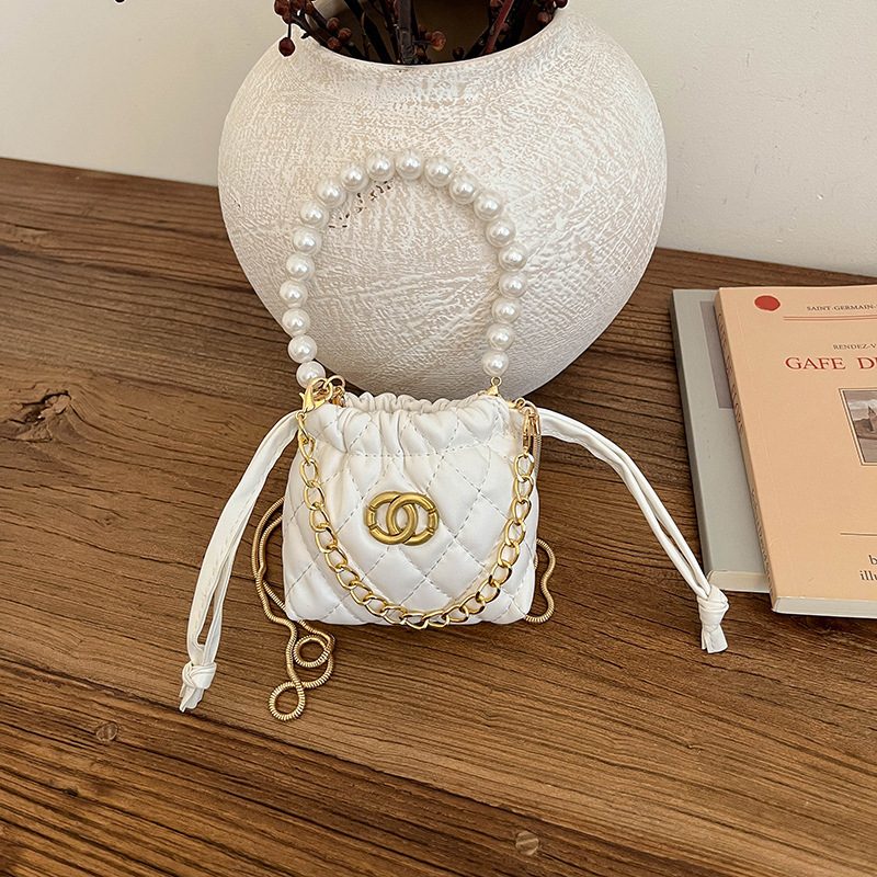 Quilted Diamond Bucket Chain Crossbody Bag view 7