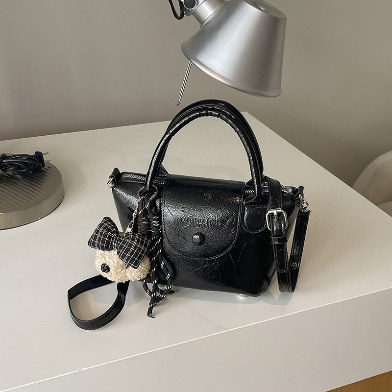 Casual Bucket Crossbody Bag with Top Handle view 4