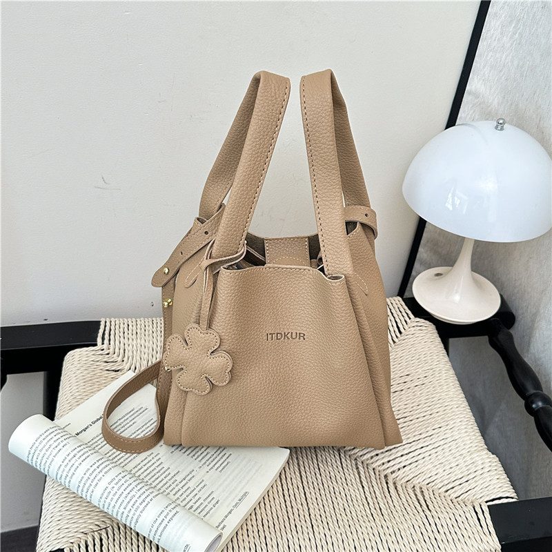 Minimalist Casual Shoulder Bucket Bag view 2