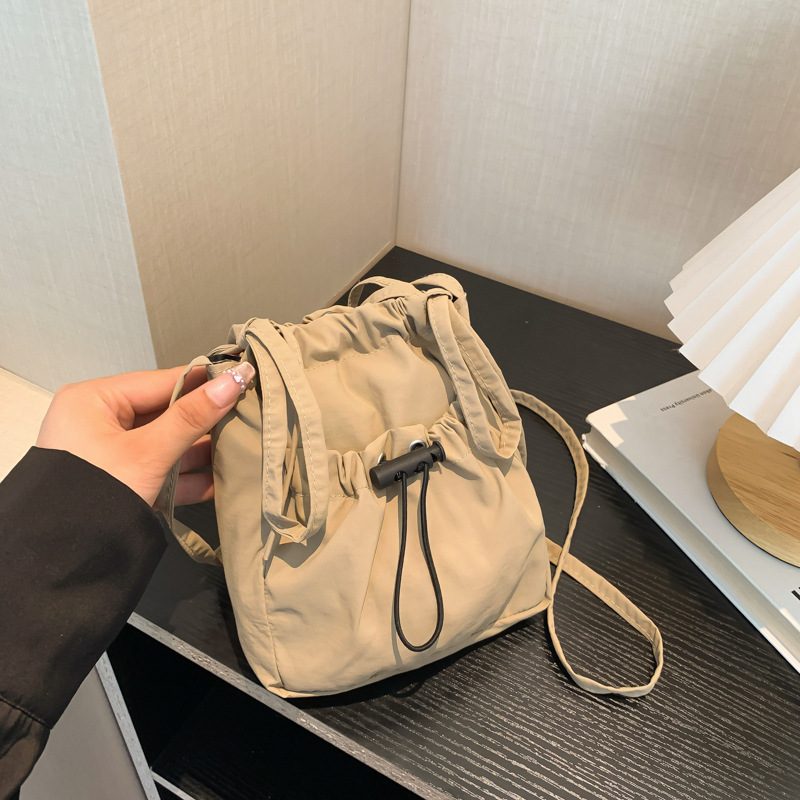 Bucket Umhängetasche Schultertasche mit Kordelzug view 4