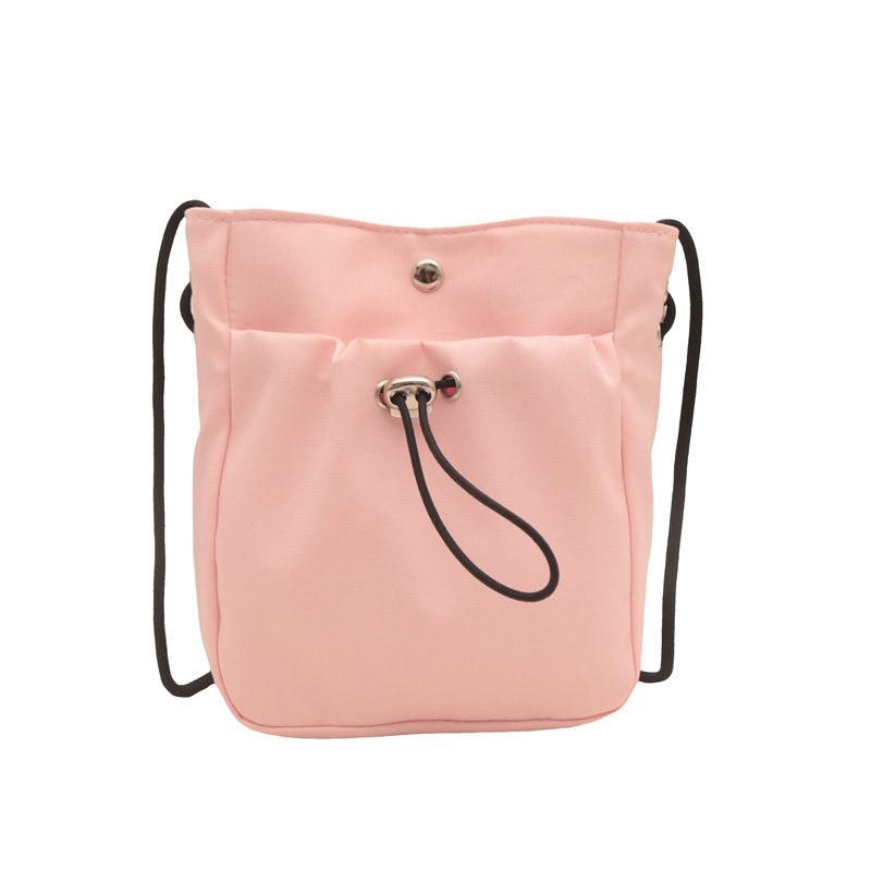 Tas Bucket Kanvas Drawstring Minimalis view 8