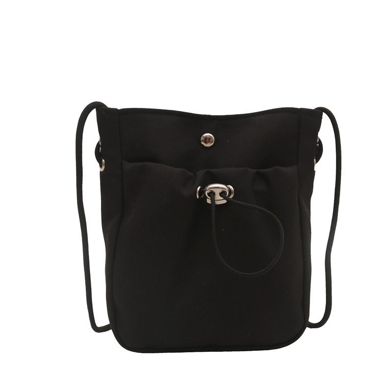 Tas Bucket Kanvas Drawstring Minimalis view 9