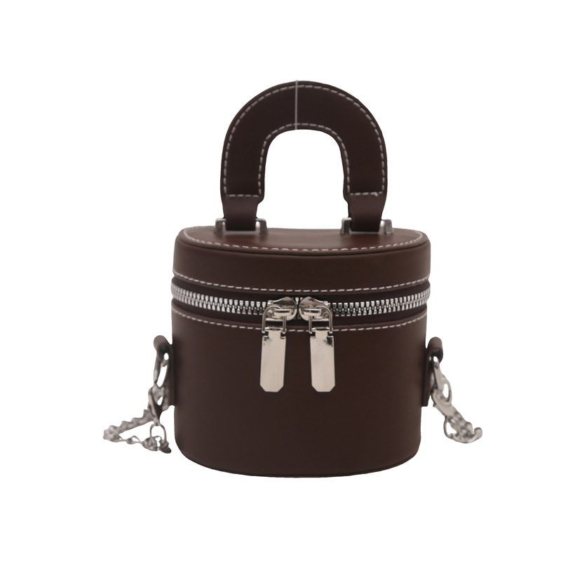 Sac seau porté épaule à double fermeture éclair view 9