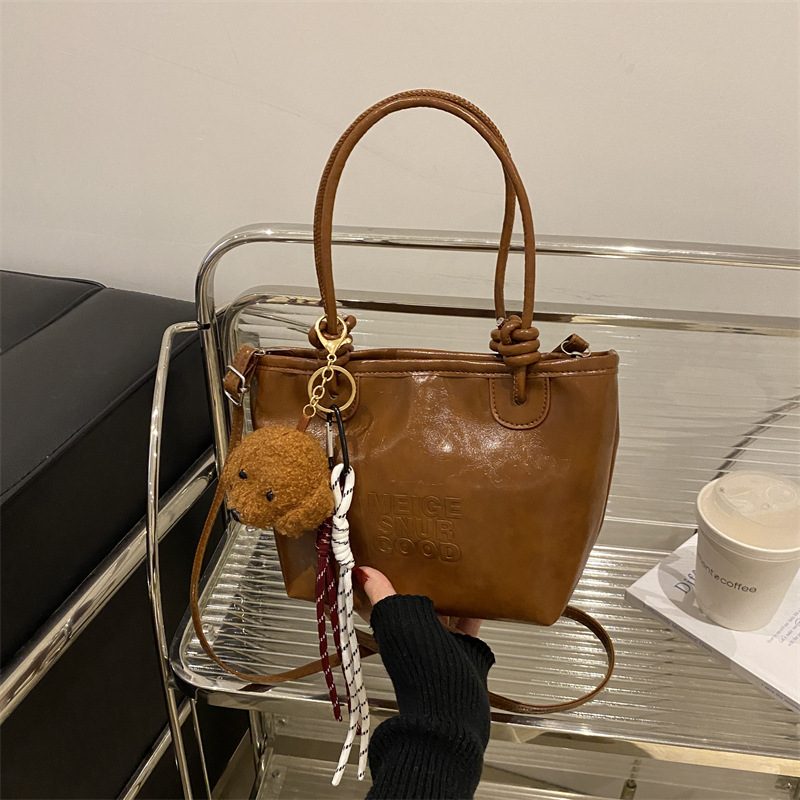 Vintage Artistic Bucket Crossbody Bag view 4