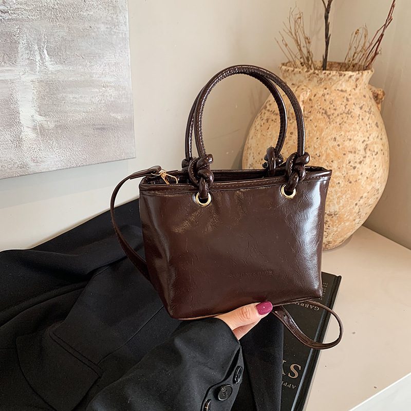 Retro Bucket Top-Handle Crossbody Shoulder Bag view 2