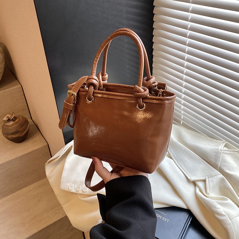 Retro Bucket Top-Handle Crossbody Shoulder Bag view 4