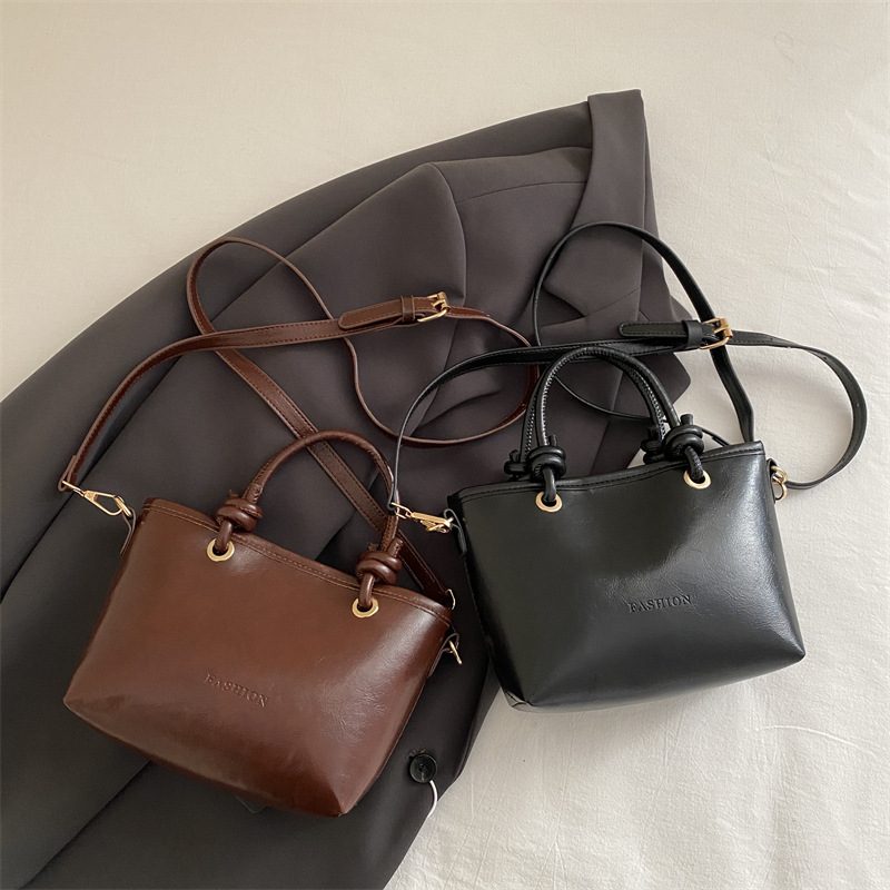 Minimalist Vintage Bucket Crossbody Bag