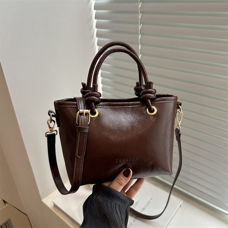 Minimalist Vintage Bucket Crossbody Bag view 4