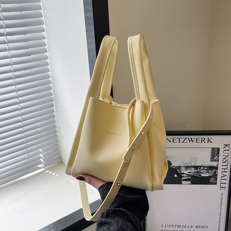 Tas Bucket Keranjang dengan Pegangan Atas Bahu Selempang view 2