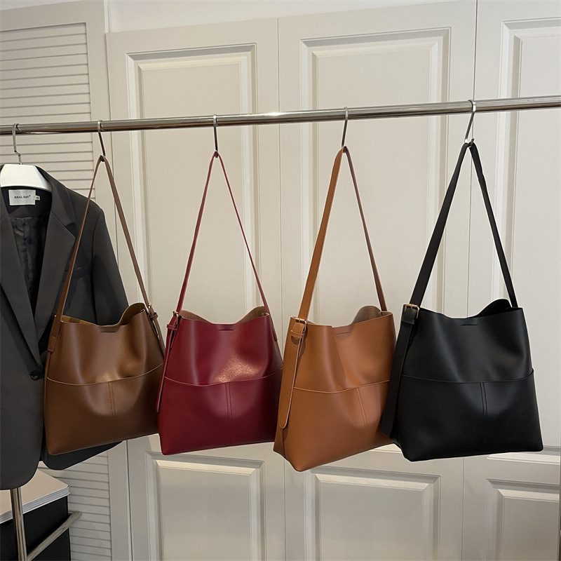 Solid Vintage Large Capacity Bucket Bag