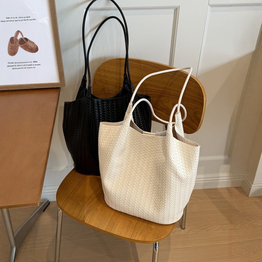 Minimalist Woven Large Bucket Tote Bag