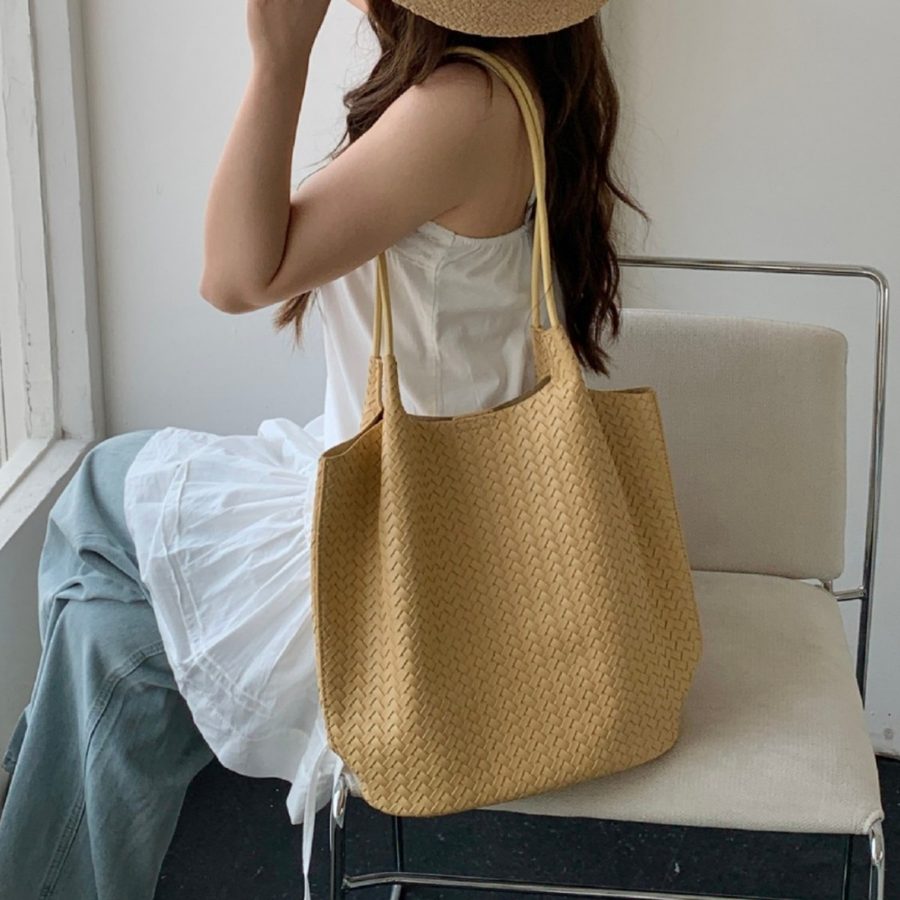 Vintage Woven Bucket Tote Bag Set
