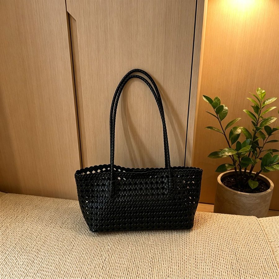 Set Tas Tote Keranjang Anyaman Berlubang view 6