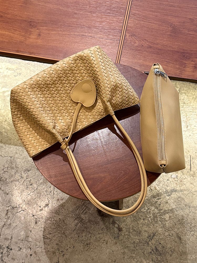 Weiche Leder gewebte Korb-Schultertasche view 6
