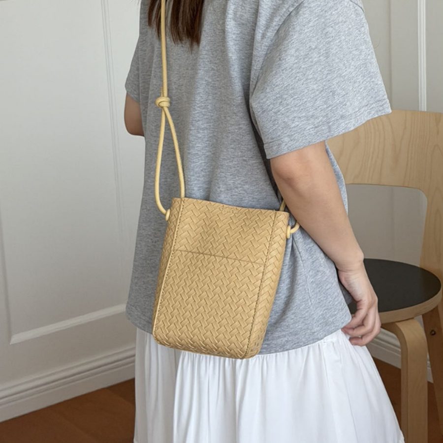 Woven Vintage Bucket Crossbody Bag view 3