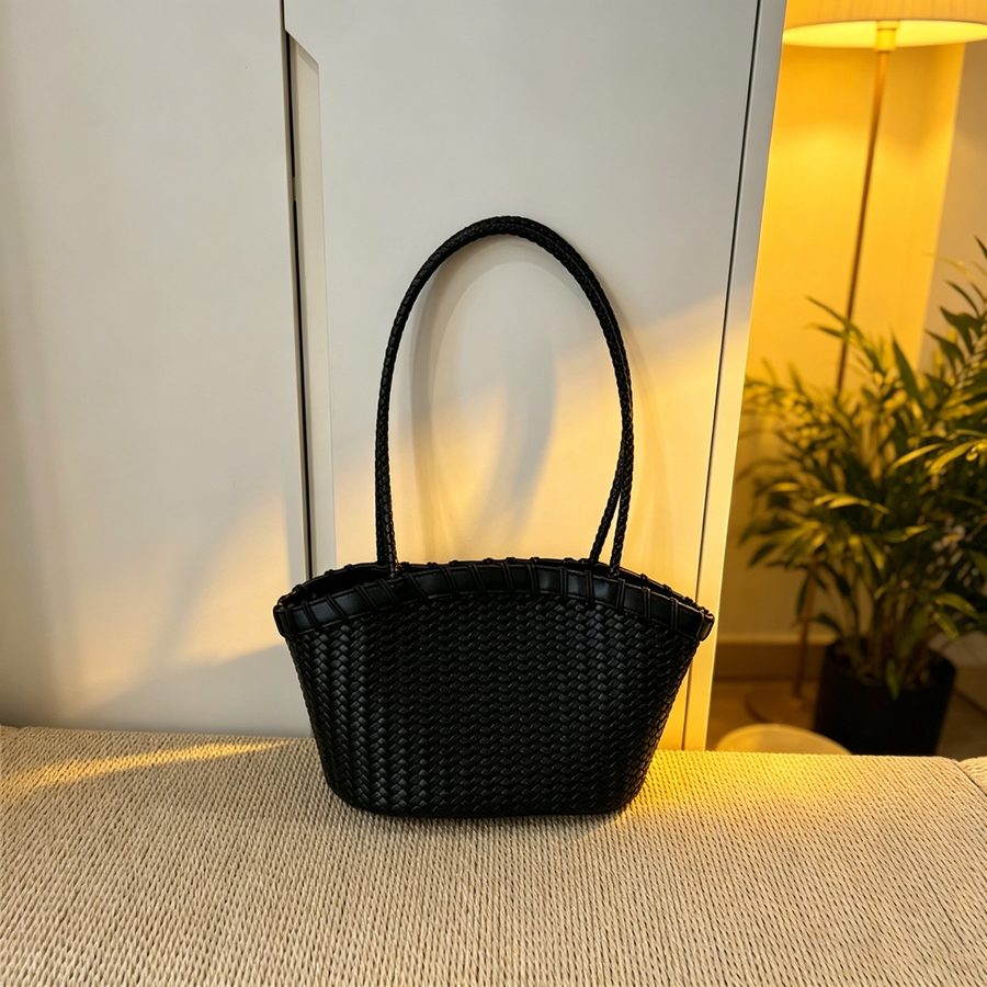 Woven Top-Handle Bucket Bag Large Capacity view 6