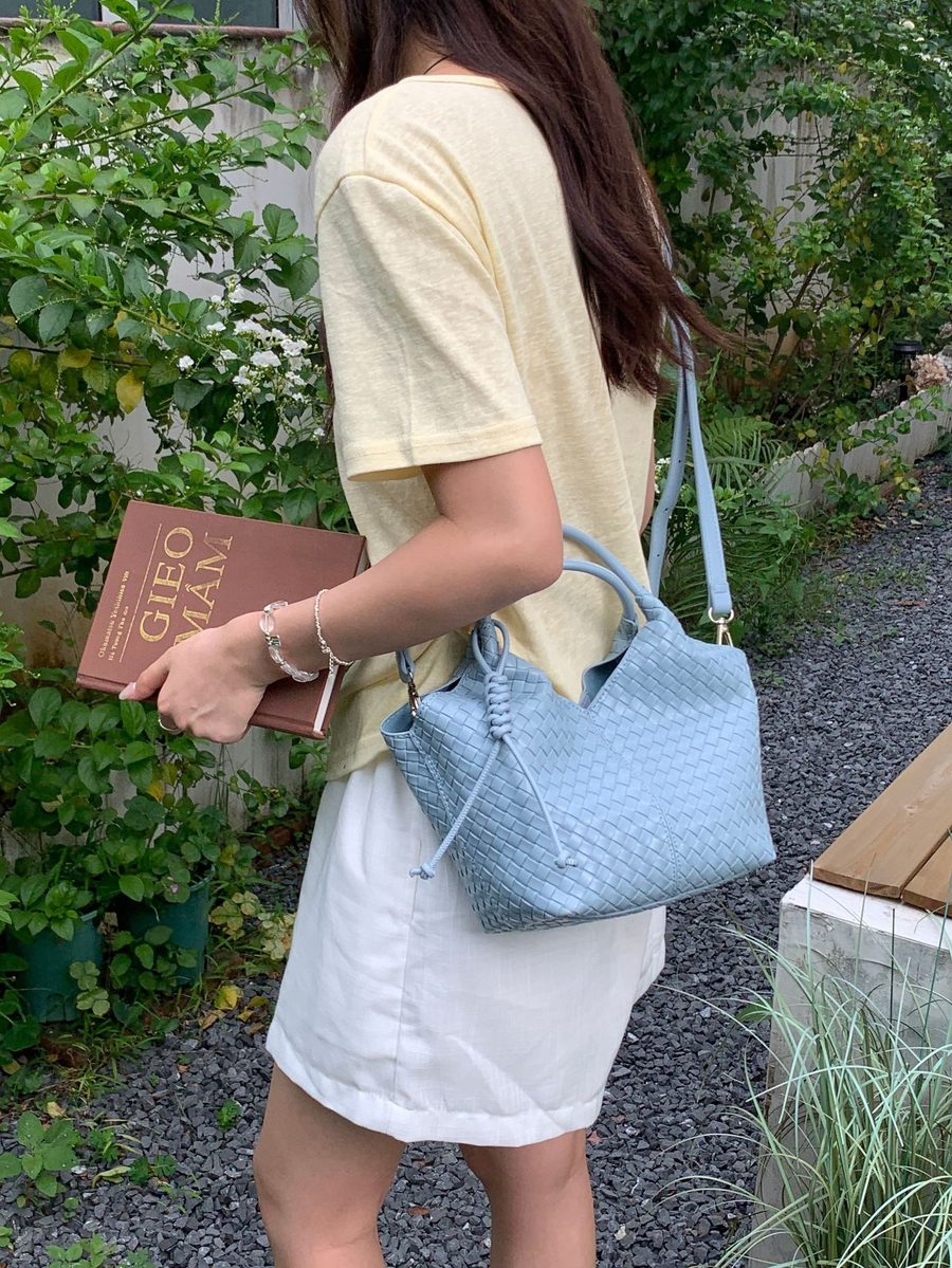 Woven Texture Bucket Tote Bag view 7