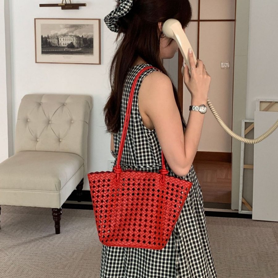 French Hollow-Out Woven Bucket Tote Bag