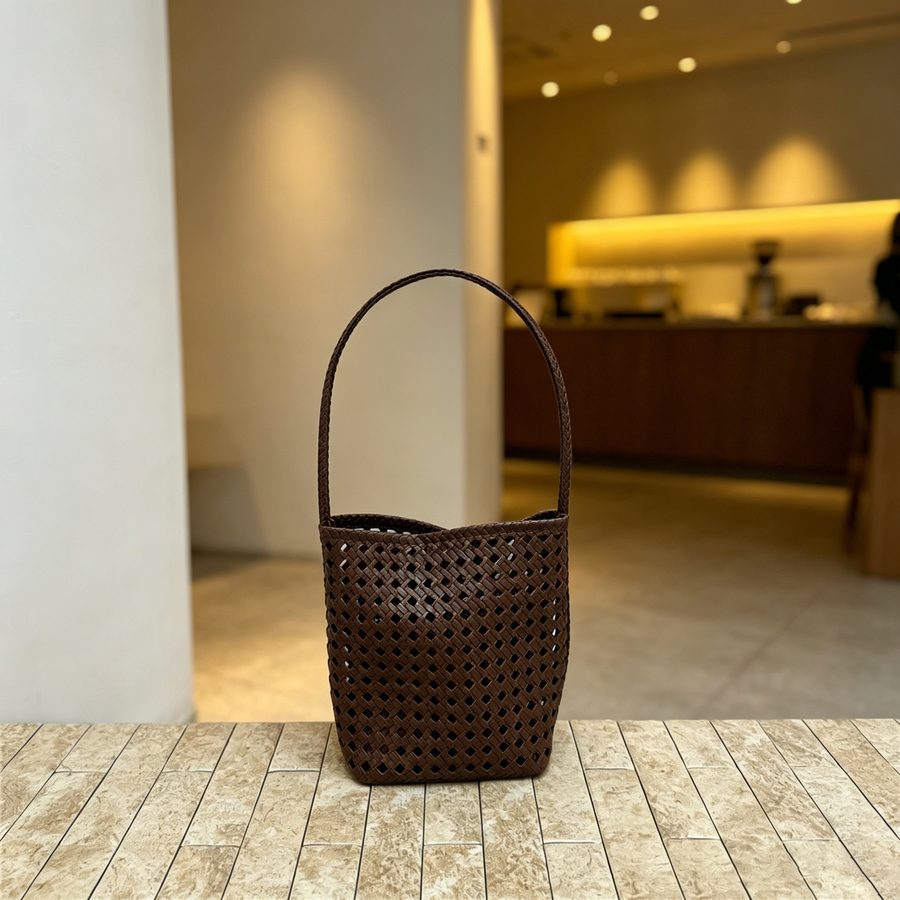 Weiche Leder geflochtene Korb-Schultertasche view 9