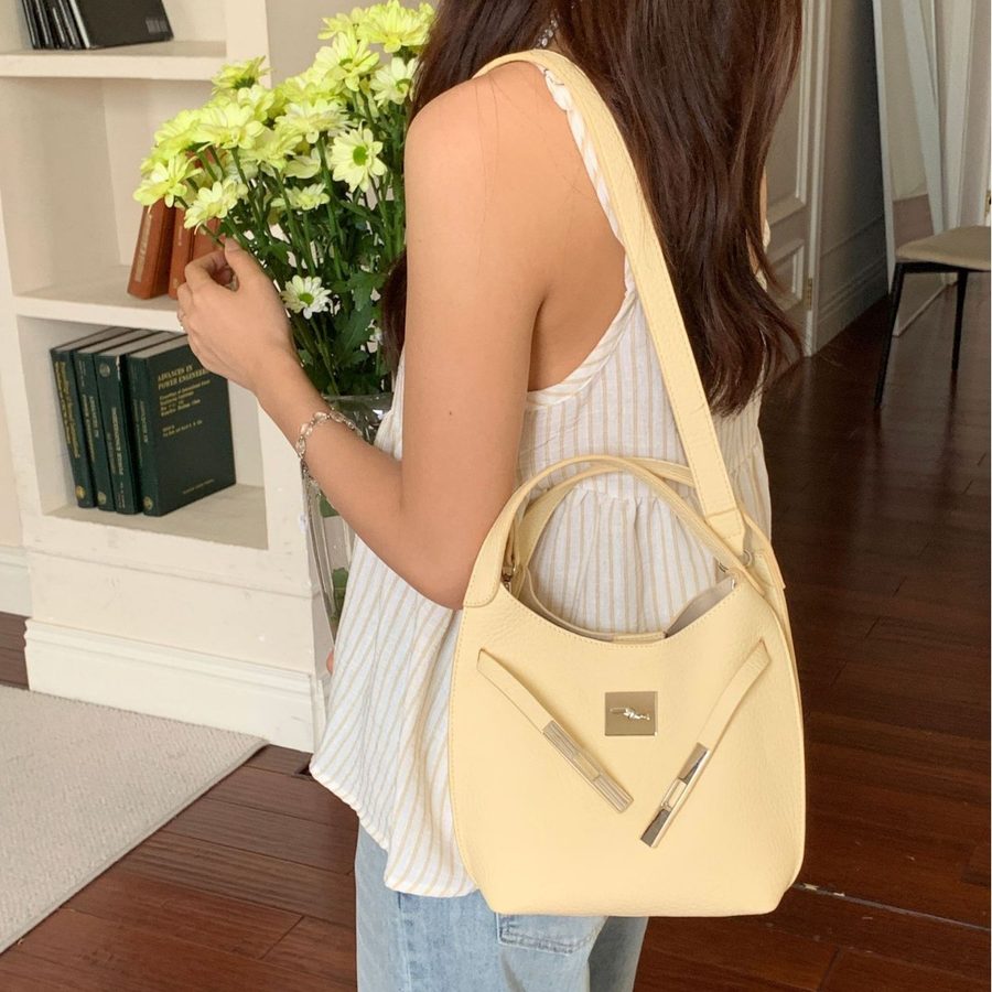 Woven Basket Bucket Crossbody Bag view 4