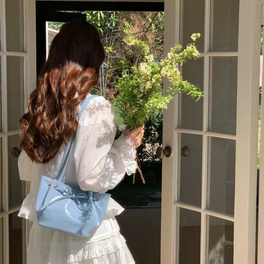 Bow Bucket Shoulder Top-Handle Bag