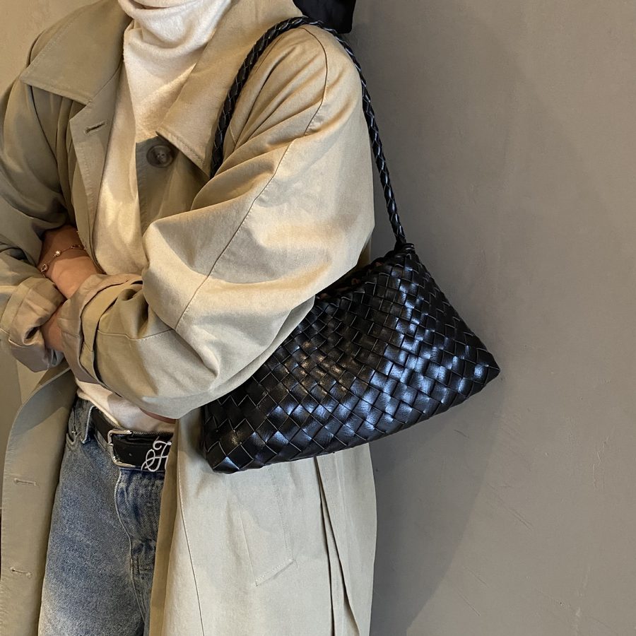 Gewebte PU Bucket Bag French Vacation Style view 3