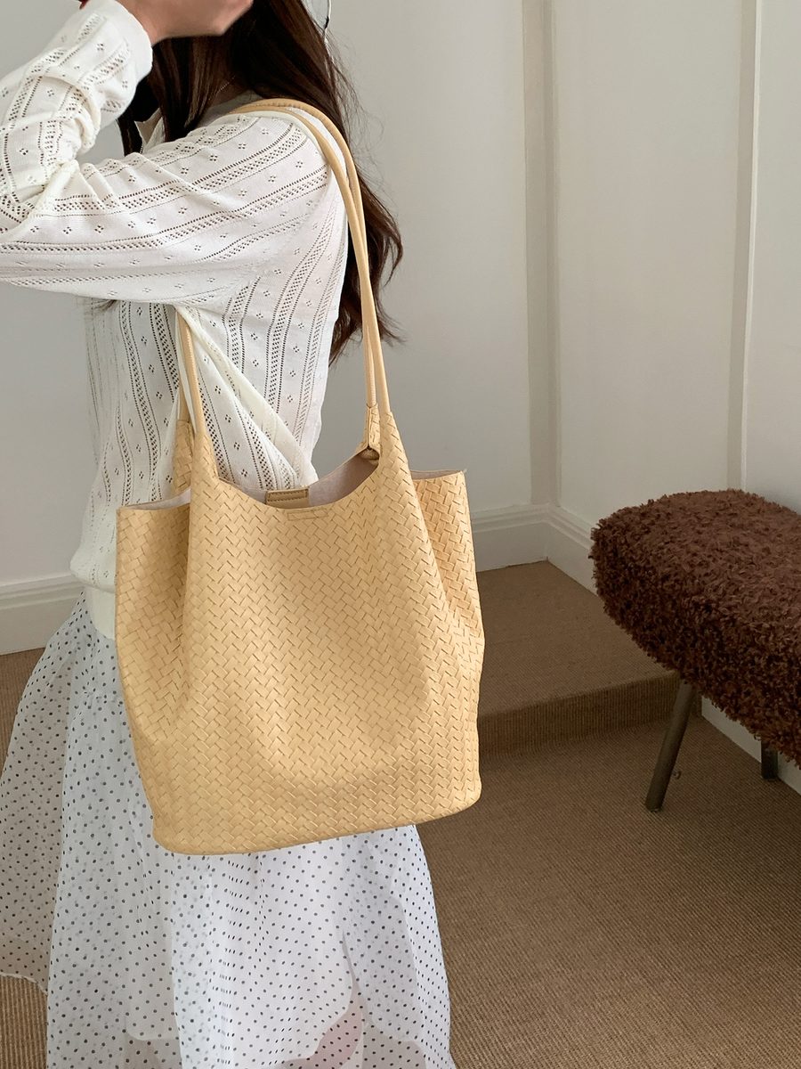 Woven Tote Bucket Bag Large Capacity Top-Handle view 3