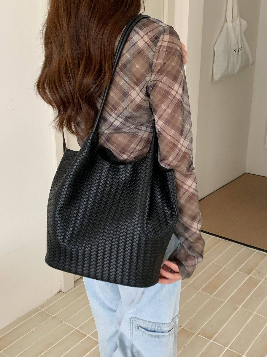 Woven Tote Bucket Bag Large Capacity Top-Handle view 4