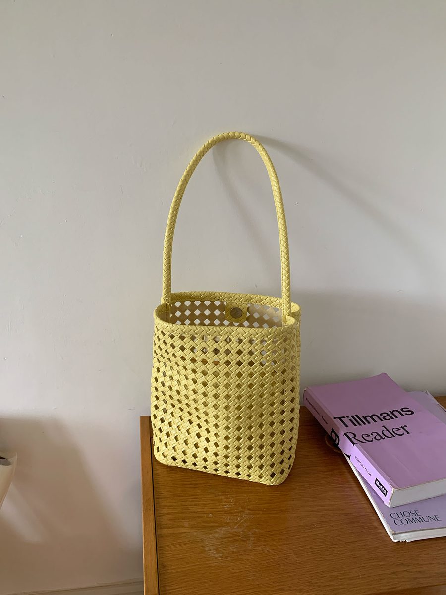 Hollow Out Woven Bucket Bag Shoulder Commute view 11