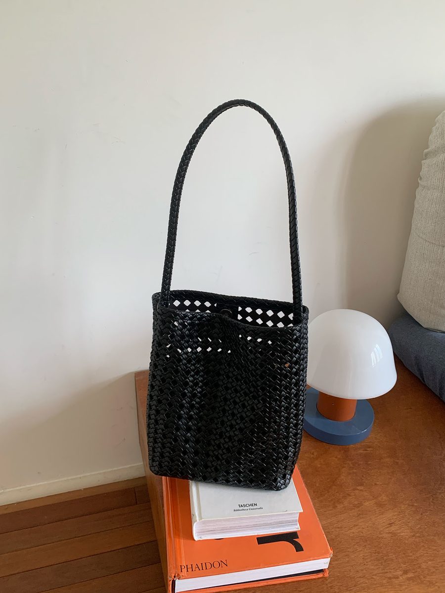 Hollow Out Woven Bucket Bag Shoulder Commute view 9