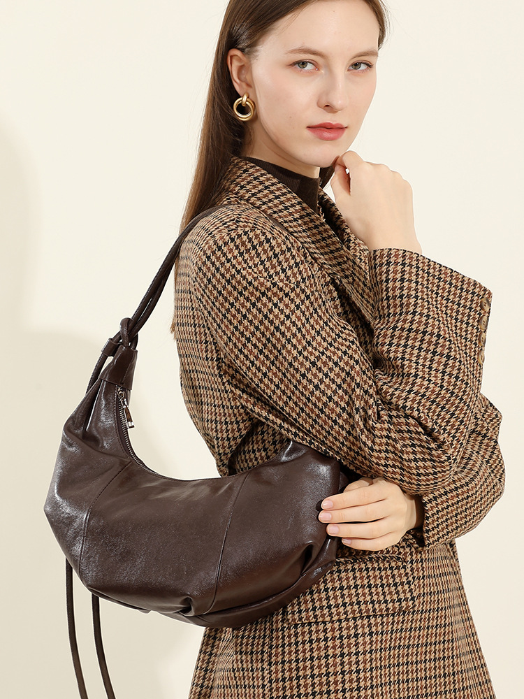 Cowhide Horn-Shape Underarm Shoulder Bag — Designer Long Profile view 4