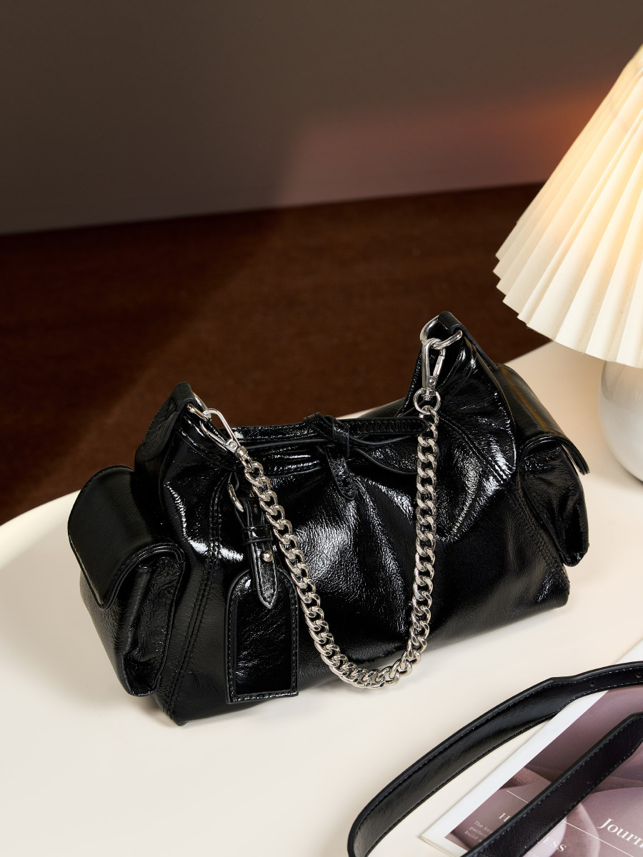 Мини-сумка через плечо в стиле Chanel — Бутиковая зимняя коллекция view 5